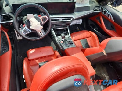 Zdjęcie 8 z 12 samochodu: 2024 BMW M4 COMPETITION VIN:WBS33BA03RCN05324 - miniatura
