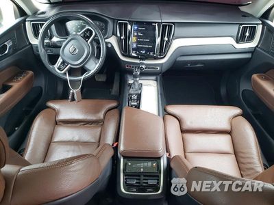 Zdjęcie 8 z 13 samochodu: 2020 VOLVO XC60 T5 INSCRIPTION VIN:YV4102RL8L1550605 - miniatura