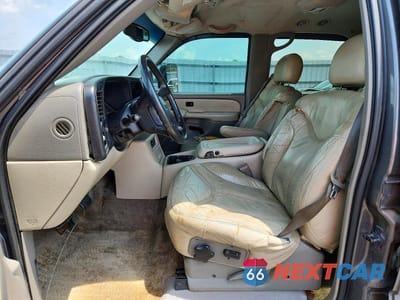 Zdjęcie 7 z 13 samochodu: 2001 GMC YUKON VIN:1GKEK13T11J229685 - miniatura