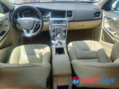 Zdjęcie 8 z 12 samochodu: 2015 VOLVO S60 PREMIER+ VIN:YV1612TC3F1310052 - miniatura