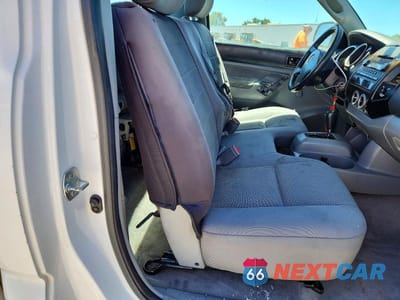 Zdjęcie 10 z 12 samochodu: 2005 TOYOTA TACOMA BASE VIN:5TENX22N55Z141935 - miniatura