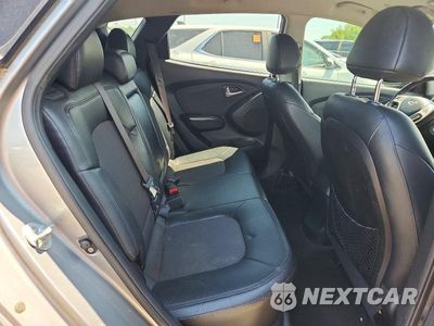 Zdjęcie 31 z 39 samochodu: 2011 HYUNDAI TUCSON GLS VIN:KM8JU3ACXBU226573 - miniatura