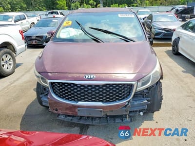 Piąte zdjęcie samochodu w środku: 2016 KIA SEDONA LX VIN:KNDMB5C11G6214564 - miniatura