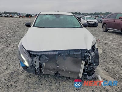 Piąte zdjęcie samochodu w środku: 2024 NISSAN ALTIMA SV VIN:1N4BL4DV3RN413761 - miniatura