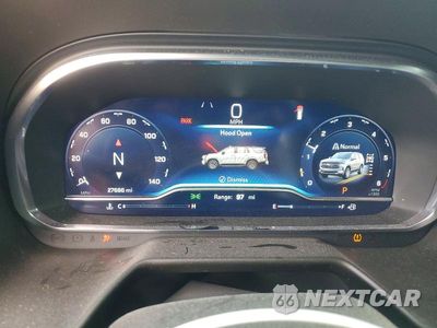 Zdjęcie 9 z 13 samochodu: 2024 CHEVROLET TAHOE K1500 Z71 VIN:1GNSKPKL9RR302468 - miniatura