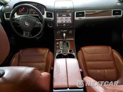 Zdjęcie 8 z 13 samochodu: 2015 VOLKSWAGEN TOUAREG V6 VIN:WVGEF9BP8FD006824 - miniatura