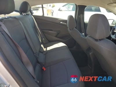 Zdjęcie 10 z 12 samochodu: 2017 CHEVROLET CRUZE LS VIN:1G1BC5SM3H7184617 - miniatura