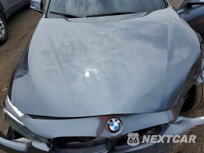 Zdjęcie 11 z 12 samochodu: 2017 BMW 320 XI VIN:WBA8E5G34HNU42616 - miniatura