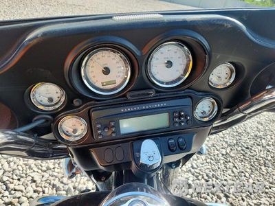 Zdjęcie 7 z 8 samochodu: 2010 HARLEY-DAVIDSON FLHX VIN:1HD1KB415AB636527 - miniatura