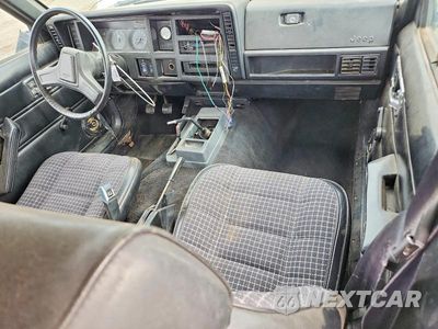 Zdjęcie 8 z 12 samochodu: 1986 JEEP CHEROKEE VIN:1JCWL7812GT099662 - miniatura