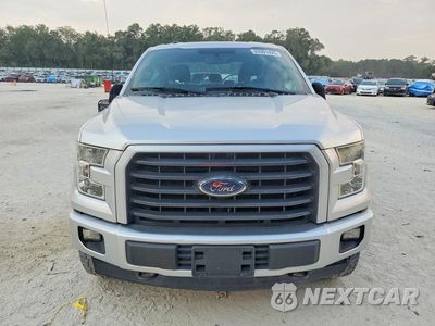 Piąte zdjęcie samochodu w środku: 2017 FORD F150 SUPERCREW VIN:1FTEW1EFXHFB63917 - miniatura