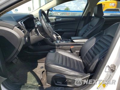 Zdjęcie 7 z 12 samochodu: 2020 FORD FUSION VIN:3FA6P0CDXLR101545 - miniatura