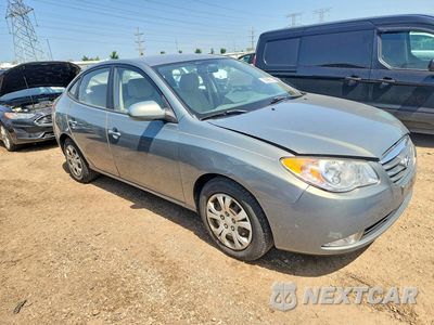 Czwarte zdjęcie samochodu z boku: 2010 HYUNDAI ELANTRA GLS VIN:KMHDU4AD7AU873930 - miniatura