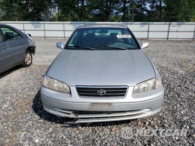 Piąte zdjęcie samochodu w środku: 2001 TOYOTA CAMRY LE VIN:4T1BG22K41U021079 - miniatura