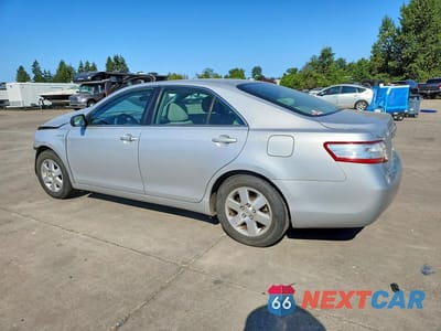Drugie zdjęcie samochodu z przodu: 2010 TOYOTA CAMRY HYBRID VIN:4T1BB3EK4AU123272 - miniatura