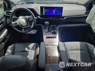Zdjęcie 8 z 12 samochodu: 2025 TOYOTA SIENNA PLATINUM 7-PASSENGER VIN:5TDESKFC4SS162890 - miniatura