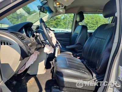 Zdjęcie 7 z 13 samochodu: 2013 DODGE GRAND CARAVAN SE VIN:2C4RDGBG3DR703280 - miniatura