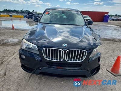 Piąte zdjęcie samochodu w środku: 2012 BMW X3 XDRIVE28I VIN:5UXWX5C50CL721723 - miniatura