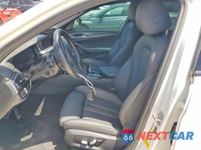 Zdjęcie 7 z 12 samochodu: 2022 BMW 540 I VIN:WBA53BJ04NWX54446 - miniatura