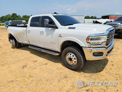 Czwarte zdjęcie samochodu z boku: 2022 RAM 3500 LARAMIE VIN:3C63RRJL3NG192427 - miniatura