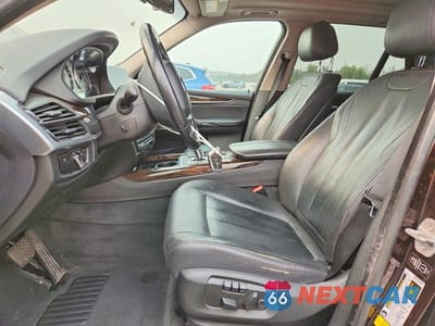 Zdjęcie 7 z 13 samochodu: 2015 BMW X5 XDRIVE35I VIN:5UXKR0C56F0K58102 - miniatura