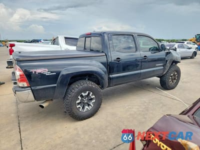 Trzecie zdjęcie samochodu z tyłu: 2010 TOYOTA TACOMA DOUBLE CAB PRERUNNER VIN:3TMJU4GN2AM103386 - miniatura