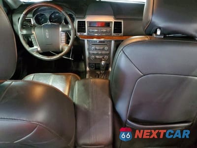 Zdjęcie 8 z 12 samochodu: 2012 LINCOLN MKZ VIN:3LNHL2JC3CR834004 - miniatura