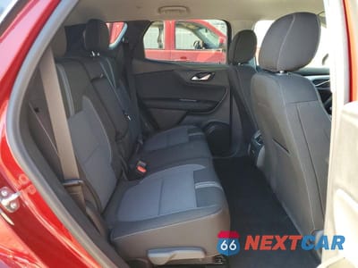 Zdjęcie 10 z 12 samochodu: 2026 CHEVROLET BLAZER 2LT VIN:3GNKBCR46TS177487 - miniatura