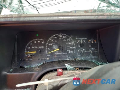 Zdjęcie 9 z 12 samochodu: 2000 GMC SIERRA C2500 VIN:1GTGC24R6YR186547 - miniatura