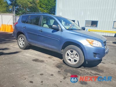 Czwarte zdjęcie samochodu z boku: 2011 TOYOTA RAV4 BASE VIN:2T3BF4DV4BW143567 - miniatura