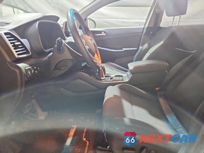 Zdjęcie 7 z 13 samochodu: 2019 HYUNDAI TUCSON VALUE VIN:KM8J3CA41KU045650 - miniatura