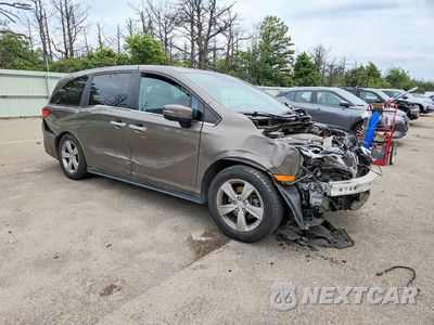 Czwarte zdjęcie samochodu z boku: 2018 HONDA ODYSSEY EXL VIN:5FNRL6H77JB094528 - miniatura