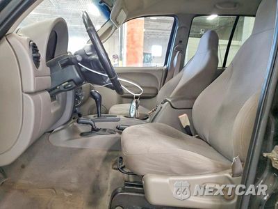 Zdjęcie 7 z 13 samochodu: 2003 JEEP LIBERTY SPORT VIN:1J4GL48K03W523730 - miniatura
