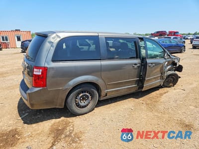 Trzecie zdjęcie samochodu z tyłu: 2010 DODGE GRAND CARAVAN SE VIN:2D4RN4DE4AR326688 - miniatura