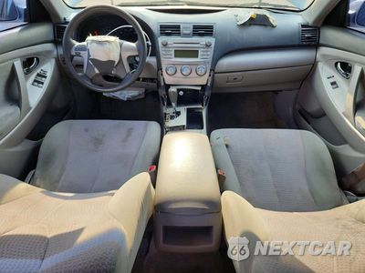 Zdjęcie 8 z 12 samochodu: 2010 TOYOTA CAMRY BASE VIN:4T1BF3EKXAU018000 - miniatura
