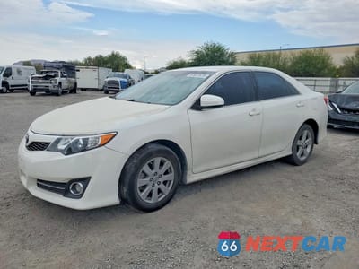 2013 TOYOTA CAMRY SE 4T1BF1FK6DU717809 - główne zdjęcie licytacji z USA - miniatura