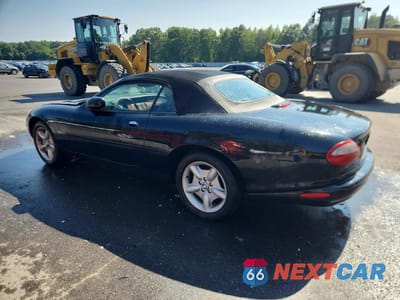 Drugie zdjęcie samochodu z przodu: 1999 JAGUAR XK8 VIN:SAJGX204XXC041884 - miniatura