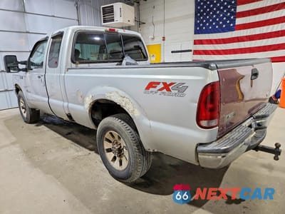 Drugie zdjęcie samochodu z przodu: 2004 FORD F250 SUPER DUTY VIN:1FTNX21P74EC68884 - miniatura
