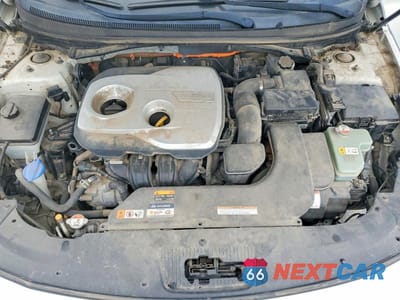 Zdjęcie 11 z 12 samochodu: 2016 HYUNDAI SONATA HYBRID SE VIN:KMHE24L18GA021710 - miniatura