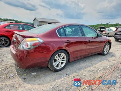 Trzecie zdjęcie samochodu z tyłu: 2011 NISSAN ALTIMA SR VIN:1N4BL2AP7BN424388 - miniatura