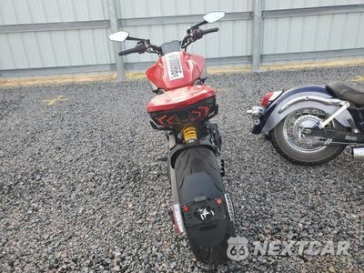 Czwarte zdjęcie samochodu z boku: 2023 DUCATI DIAVEL V4 VIN:ZDMGAR1W5PB000162 - miniatura