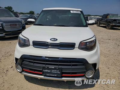 Piąte zdjęcie samochodu w środku: 2018 KIA SOUL ! VIN:KNDJX3AA5J7530045 - miniatura