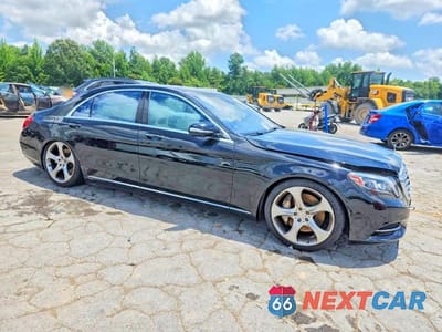 Czwarte zdjęcie samochodu z boku: 2016 MERCEDES-BENZ S 550 VIN:WDDUG8CB5GA247839 - miniatura