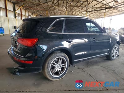 Trzecie zdjęcie samochodu z tyłu: 2016 AUDI Q5 PREMIUM VIN:WA1C2AFP9GA131539 - miniatura