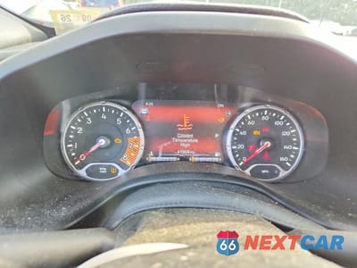 Zdjęcie 9 z 13 samochodu: 2023 JEEP RENEGADE LATITUDE VIN:ZACNJDB12PPP44622 - miniatura