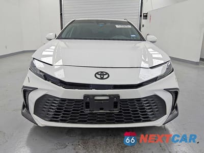 Piąte zdjęcie samochodu w środku: 2025 TOYOTA CAMRY SE VIN:4T1DAACK8SU174939 - miniatura