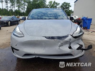 Piąte zdjęcie samochodu w środku: 2022 TESLA MODEL Y VIN:7SAYGDEE6NF443193 - miniatura