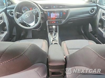Zdjęcie 8 z 12 samochodu: 2018 TOYOTA COROLLA LE VIN:5YFBURHE6JP767019 - miniatura