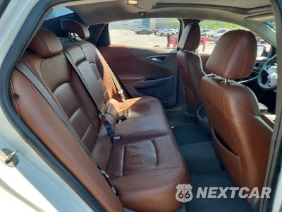 Zdjęcie 10 z 12 samochodu: 2017 CHEVROLET MALIBU PREMIER VIN:1G1ZH5SX2HF210768 - miniatura