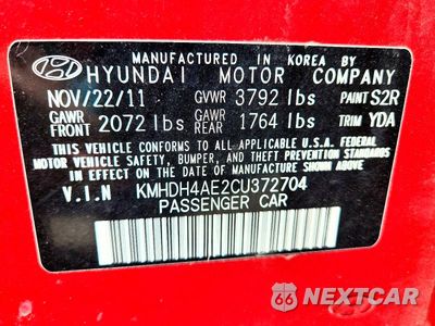 Zdjęcie 12 z 12 samochodu: 2012 HYUNDAI ELANTRA GLS VIN:KMHDH4AE2CU372704 - miniatura